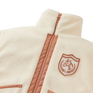 Жилет плюшевый Gingersnaps "Juno Horse Badge", ваниль с карамелью